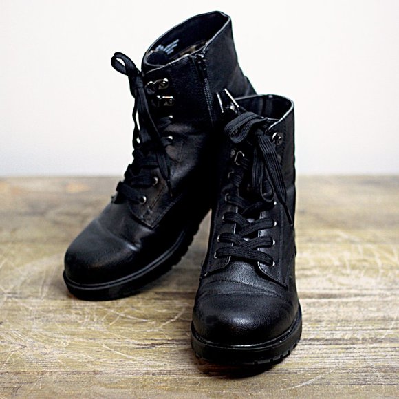 Kelly & Kate Black Vegan Leather Combat Boot - Picture 1 of 3